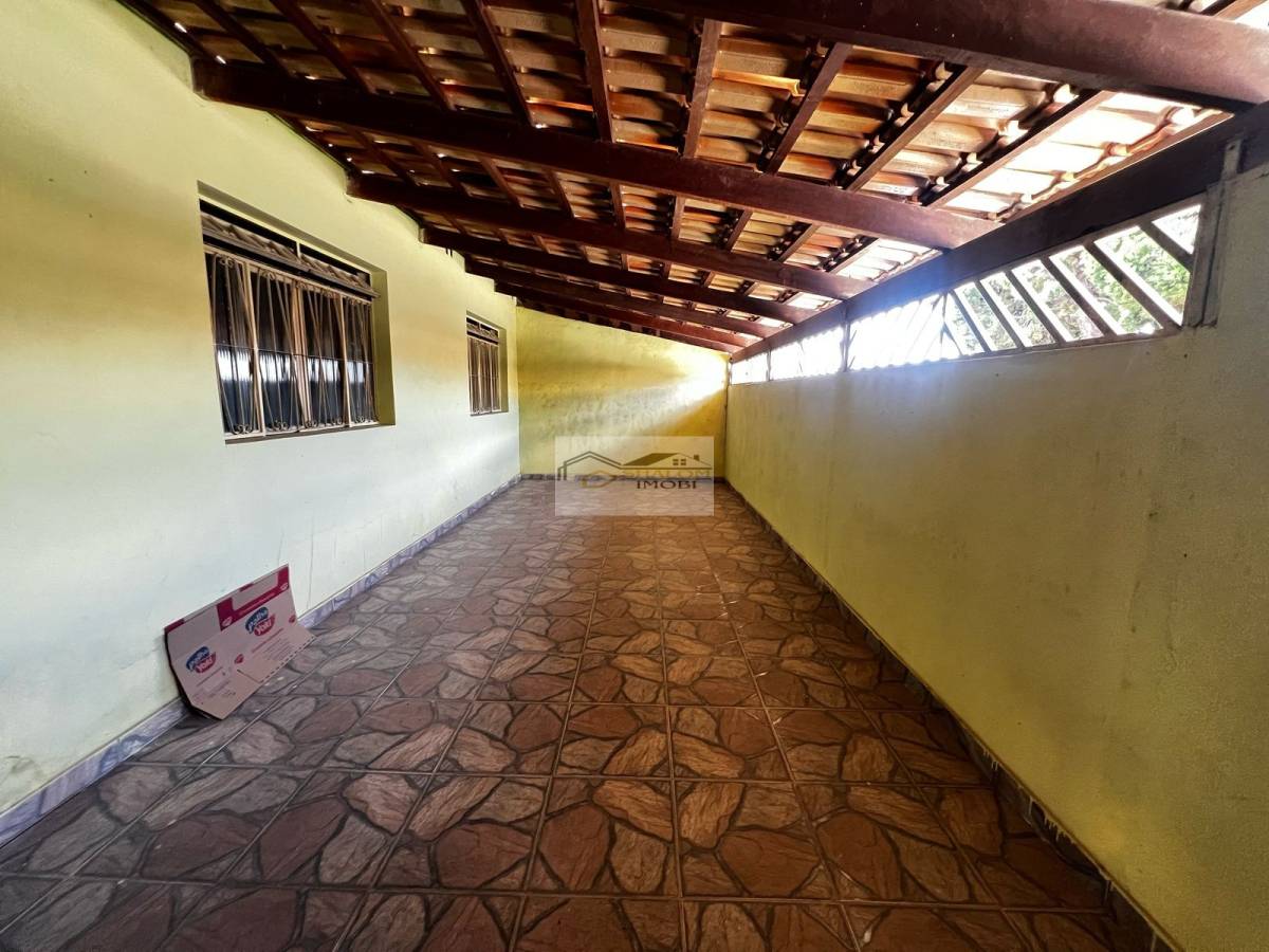 Casa à venda em Divinópolis, Santa Rosa, 360m²